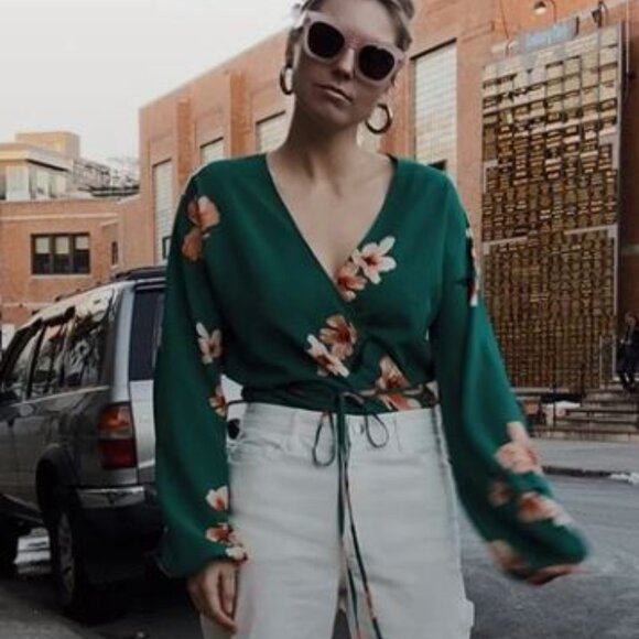 Aritzia Wilfred Lilia Blouse Green - XXS - Picture 6 of 10